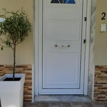 Apartment Anna Nea Vrasna